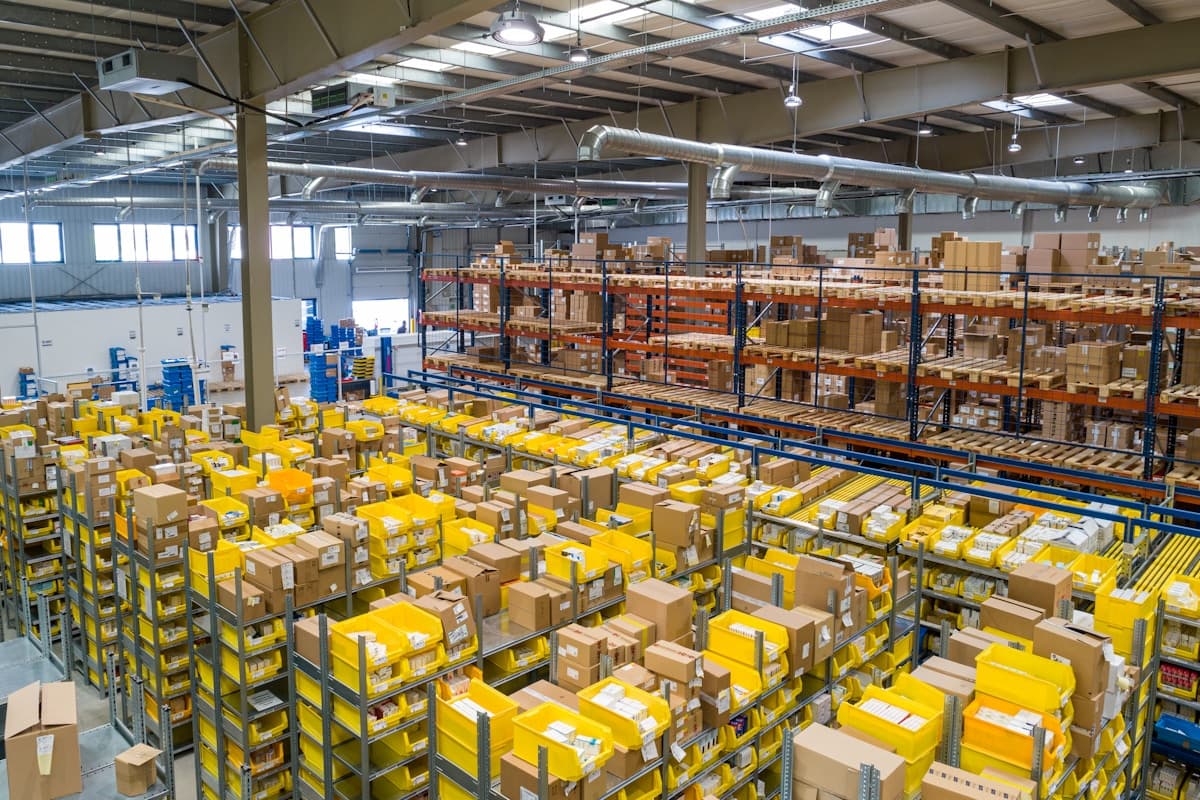Manual Handling at Work: UK Regulations & Training Guide