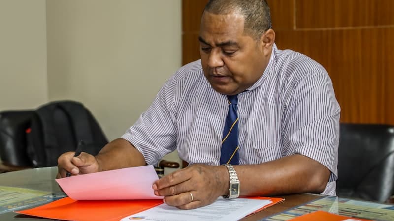 UK Notice Periods 2026: Statutory Rules for Employers