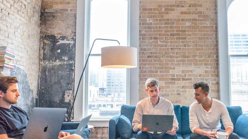 UK Statutory Redundancy Pay 2026: £719 Weekly Cap Calculator