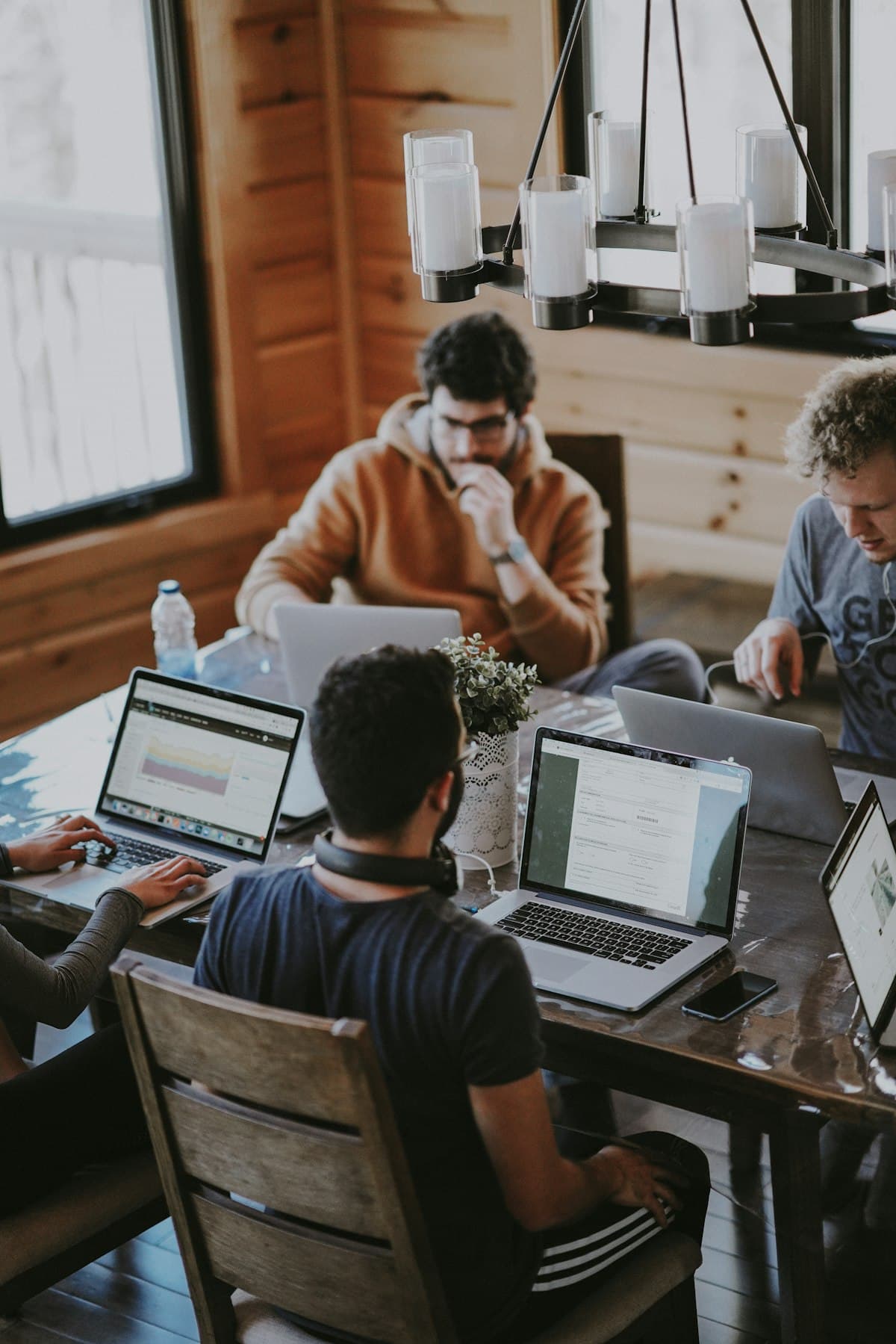 US Employee Benefits 2026: Health, 401(k), PTO & More